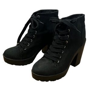 Divided H&M black canvas platform lace up ankle boots 9.5